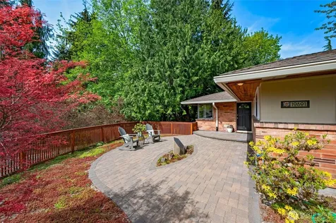 10801 12th Avenue NE Seattle WA 98125