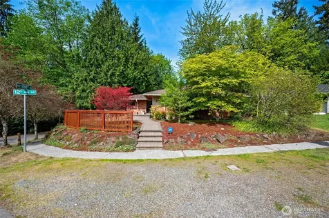 10801 12th Avenue NE Seattle WA 98125