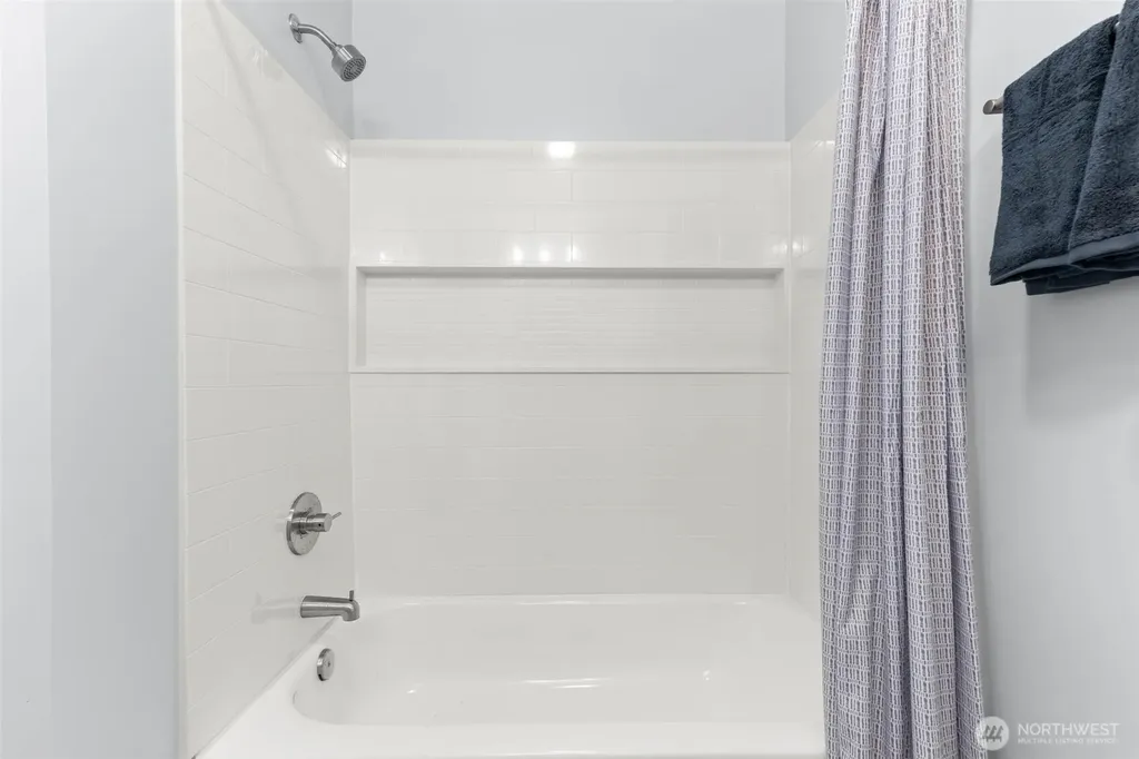 411 11th Street Hoquiam WA 98550