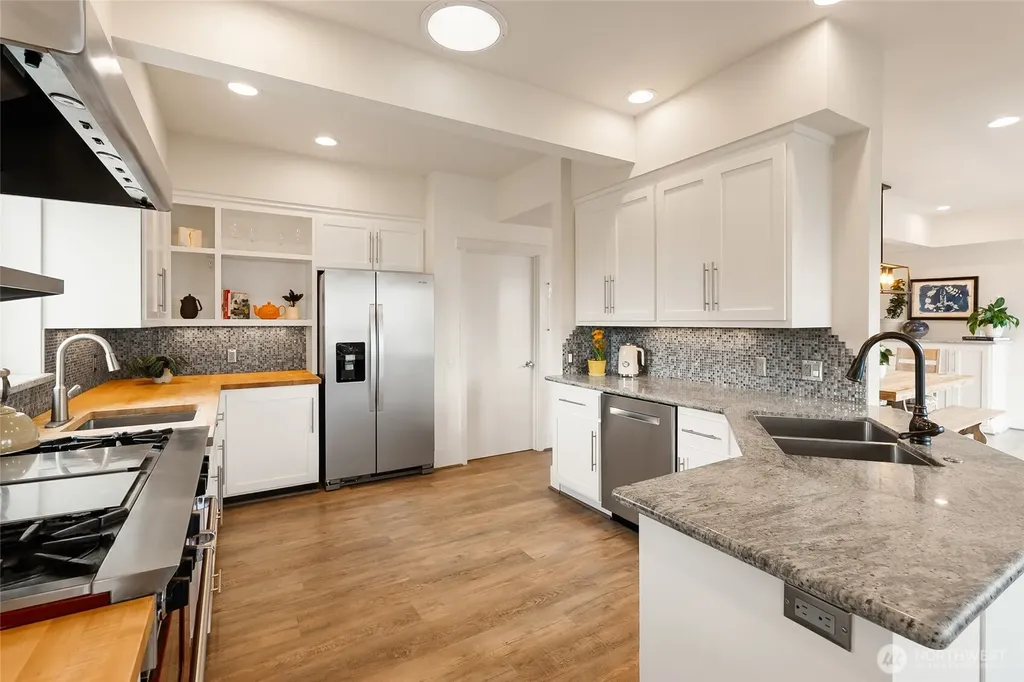 3910 Cliffside Drive Bellingham WA 98225