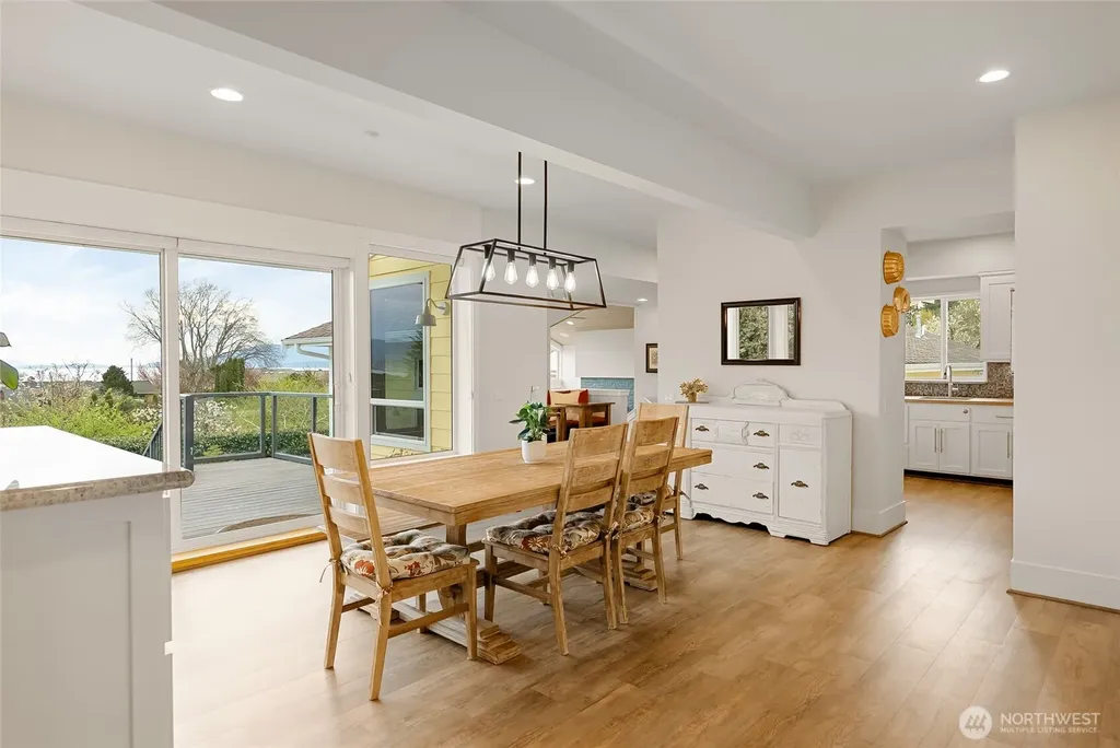 3910 Cliffside Drive Bellingham WA 98225