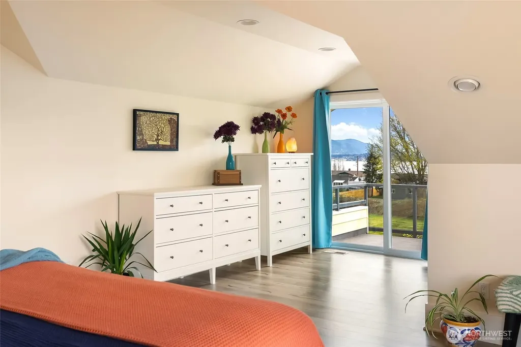 3910 Cliffside Drive Bellingham WA 98225