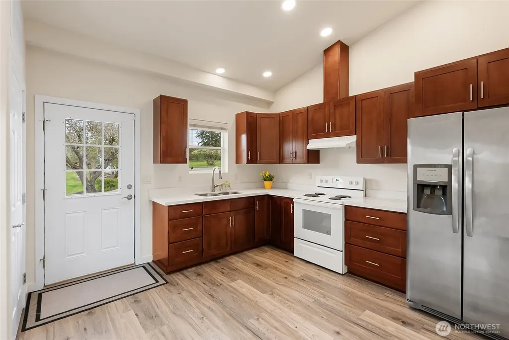 3910 Cliffside Drive Bellingham WA 98225