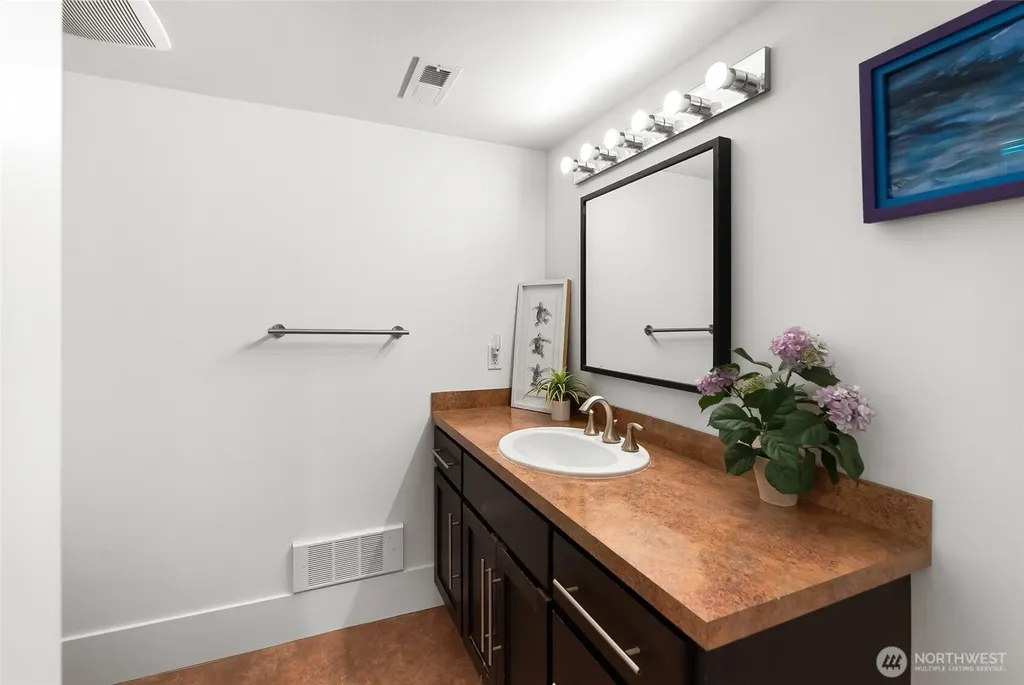 3910 Cliffside Drive Bellingham WA 98225