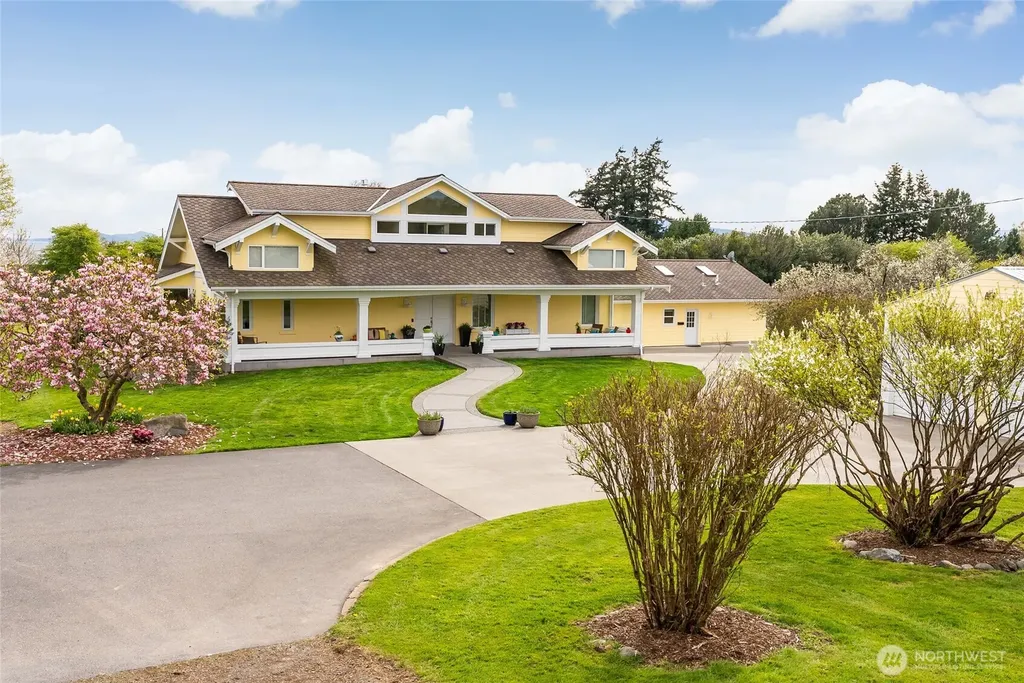 3910 Cliffside Drive Bellingham WA 98225