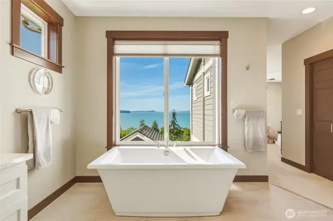 1018 Clear Morning Lane Camano Island WA 98282
