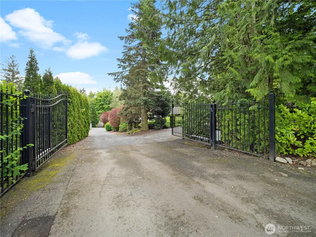 43810 244th Avenue SE Enumclaw WA 98022
