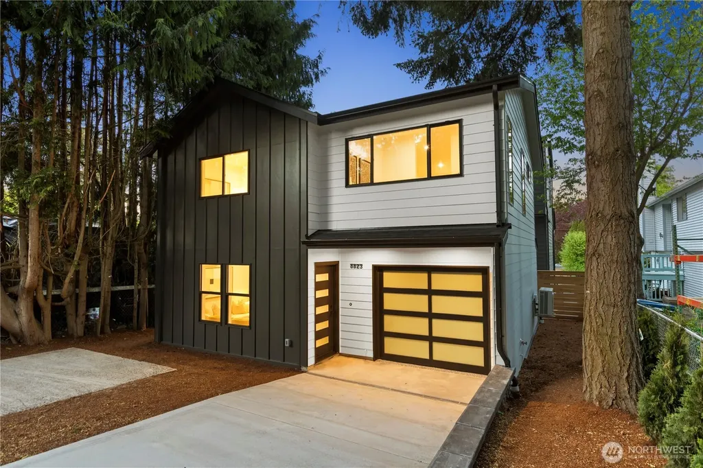8823 Dibble Avenue NW Seattle WA 98117
