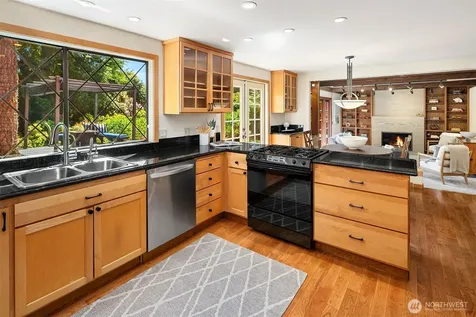 2302 126th Avenue NE Bellevue WA 98005