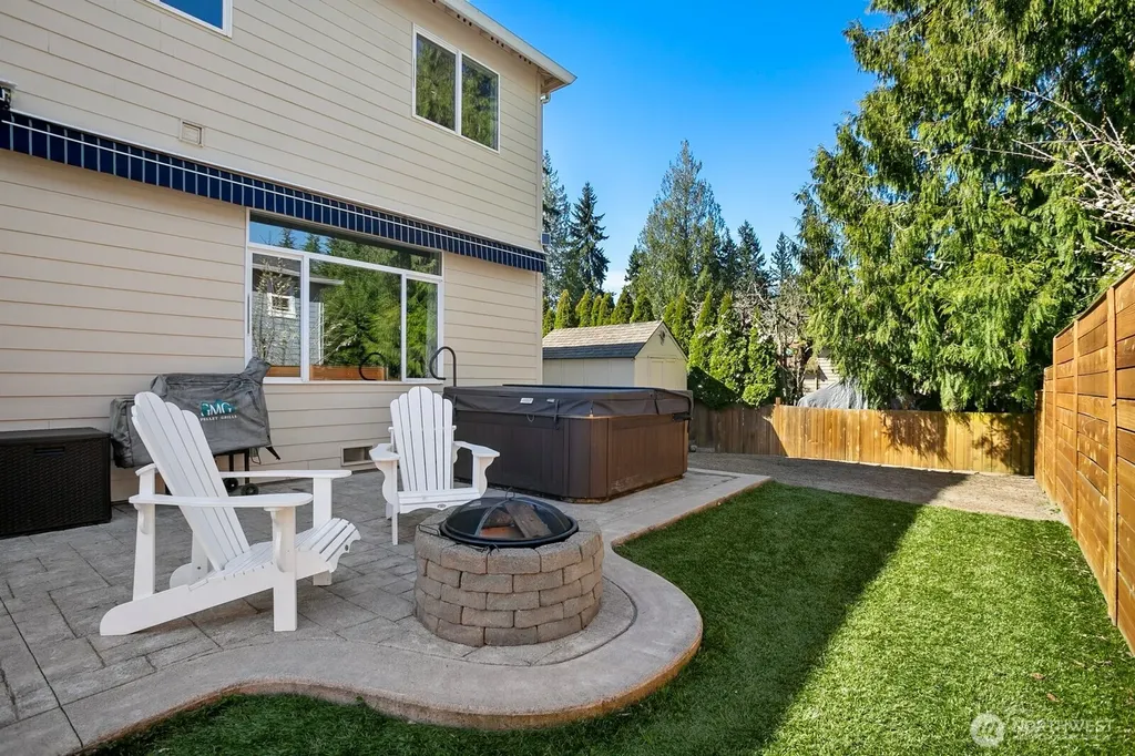 14625 Meridian Drive SE Lynnwood WA 98087