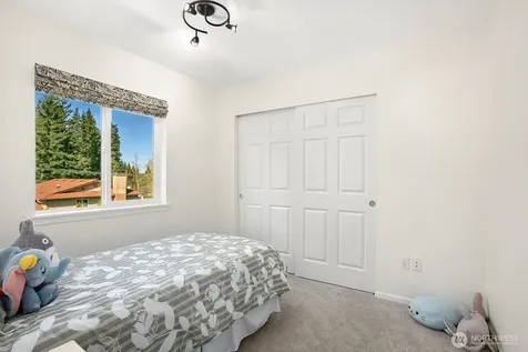 14625 Meridian Drive SE Lynnwood WA 98087