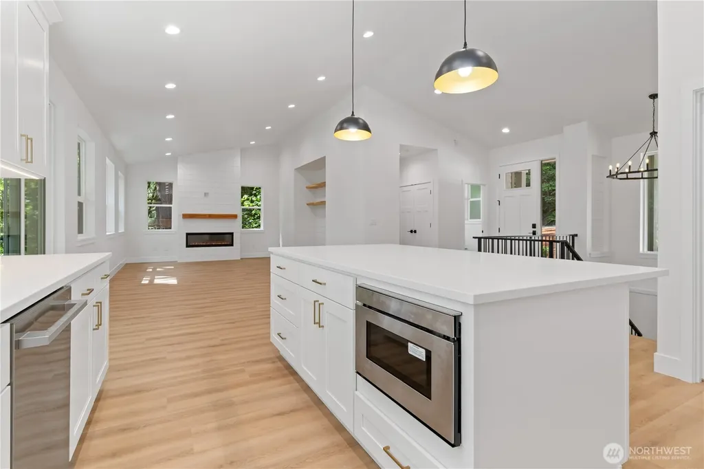13 Deer Run Bellingham WA 98229