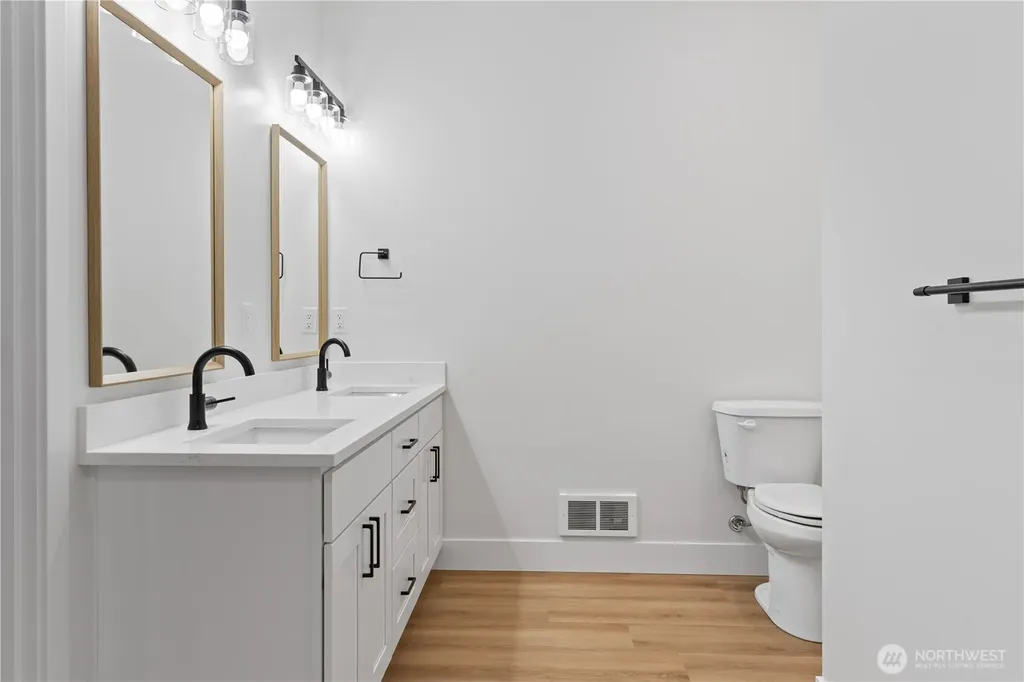 13 Deer Run Bellingham WA 98229