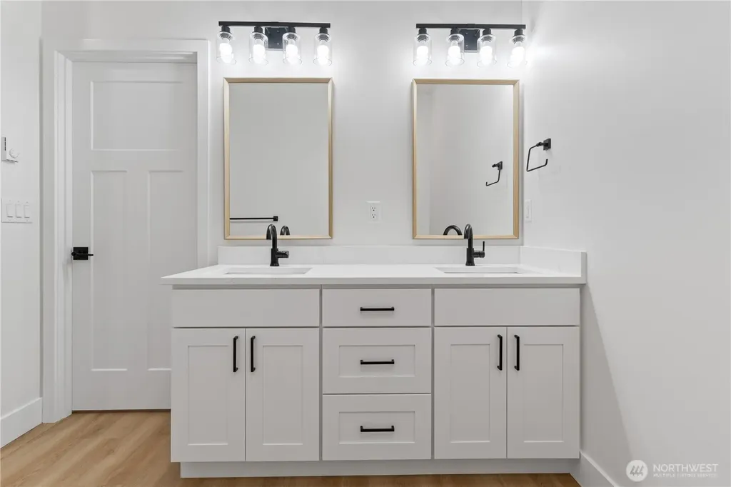 13 Deer Run Bellingham WA 98229