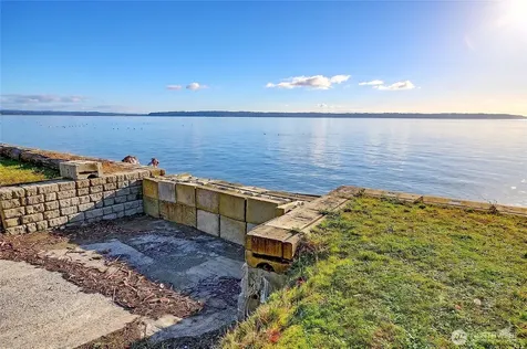 620 Moe Road Camano Island WA 98282