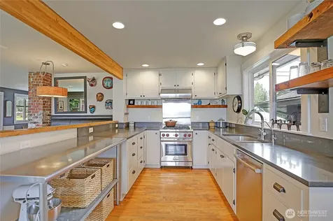 620 Moe Road Camano Island WA 98282
