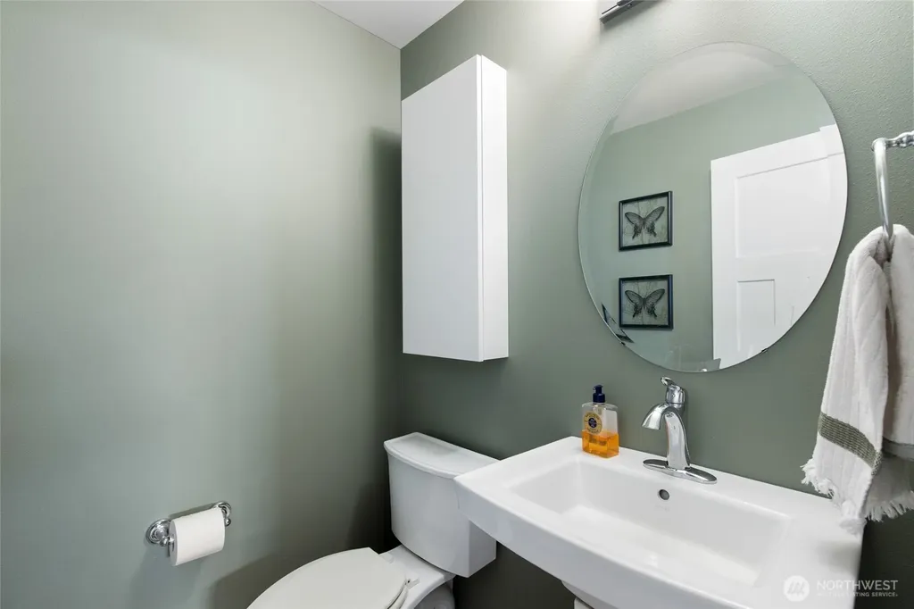 21435 SE 2nd Street Sammamish WA 98074
