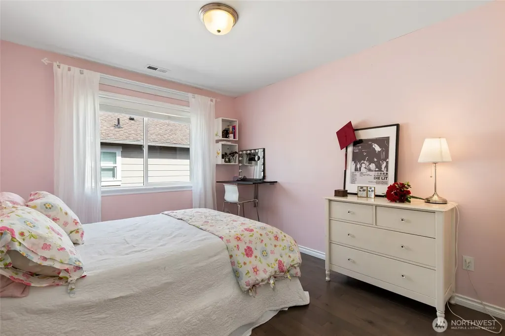 21435 SE 2nd Street Sammamish WA 98074