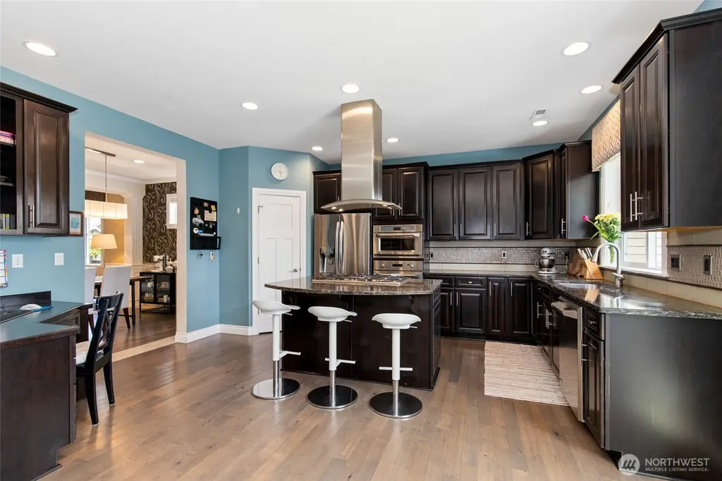 21435 SE 2nd Street Sammamish WA 98074