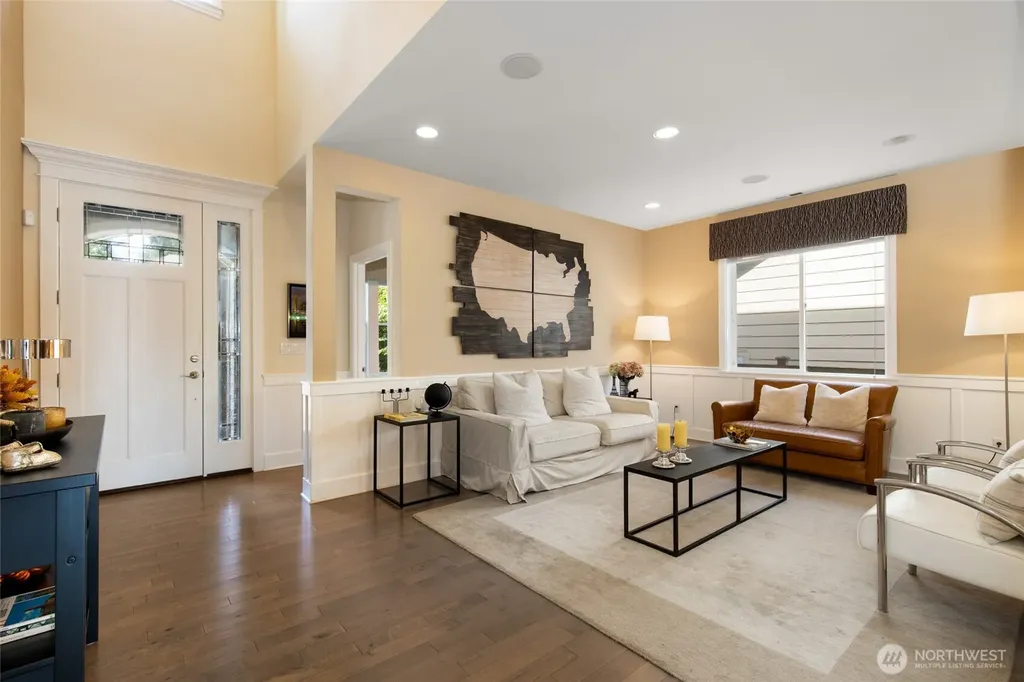 21435 SE 2nd Street Sammamish WA 98074
