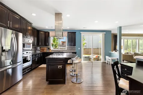 21435 SE 2nd Street Sammamish WA 98074