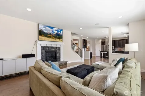 21435 SE 2nd Street Sammamish WA 98074