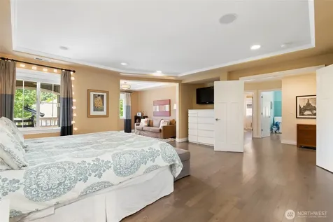 21435 SE 2nd Street Sammamish WA 98074