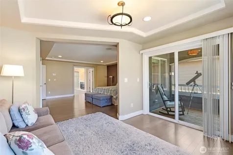 21435 SE 2nd Street Sammamish WA 98074