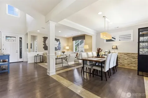 21435 SE 2nd Street Sammamish WA 98074