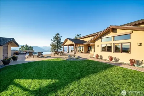 300 Hawks Ridge Road Chelan WA 98816