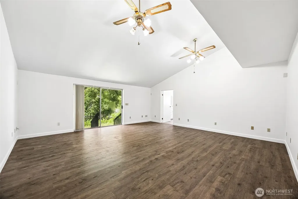 13710 Madrona Road SW Port Orchard WA 98367