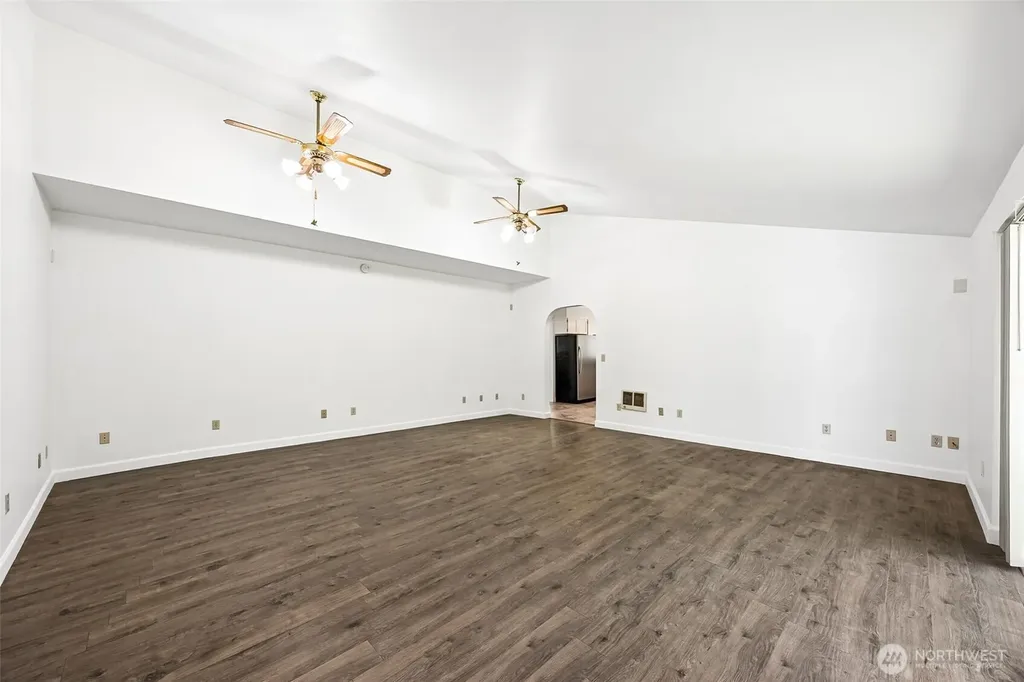 13710 Madrona Road SW Port Orchard WA 98367