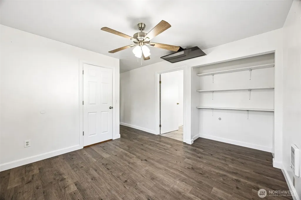 13710 Madrona Road SW Port Orchard WA 98367