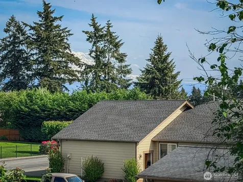 4625 124th Avenue Ct E Edgewood WA 98372