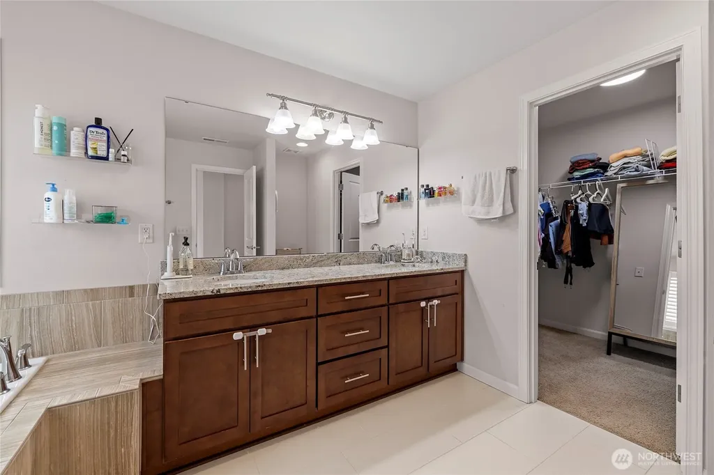 4429 Riverfront Boulevard Everett WA 98203