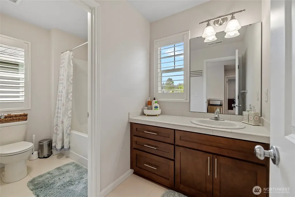 4429 Riverfront Boulevard Everett WA 98203