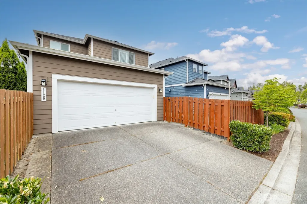 4429 Riverfront Boulevard Everett WA 98203