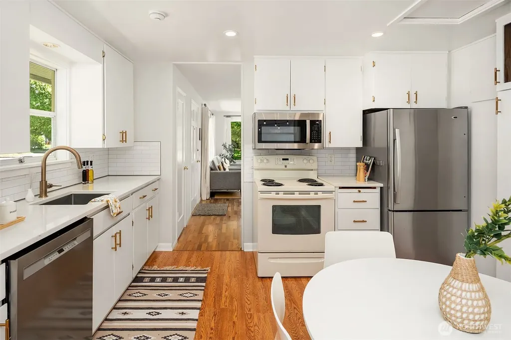 2265 NE 73rd Street Seattle WA 98115