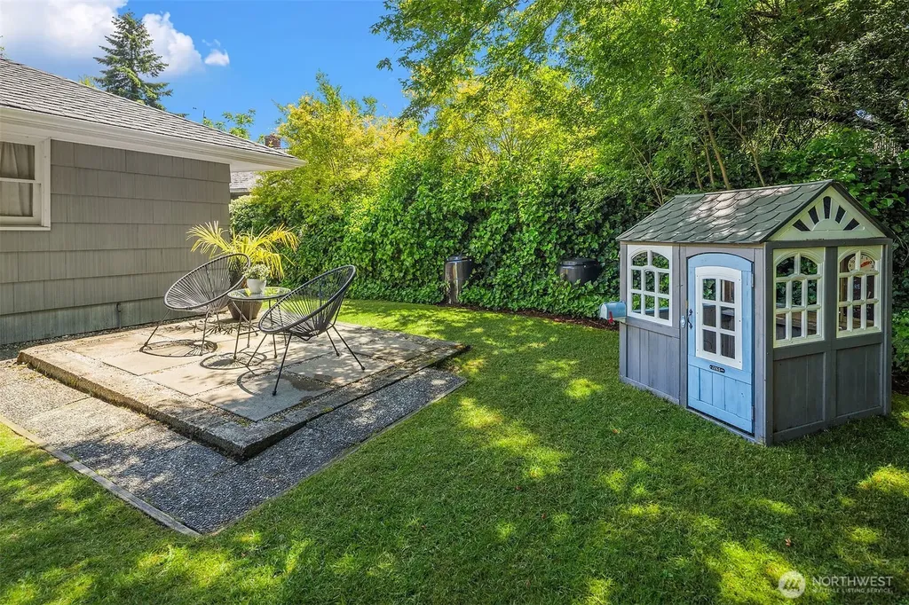 2265 NE 73rd Street Seattle WA 98115