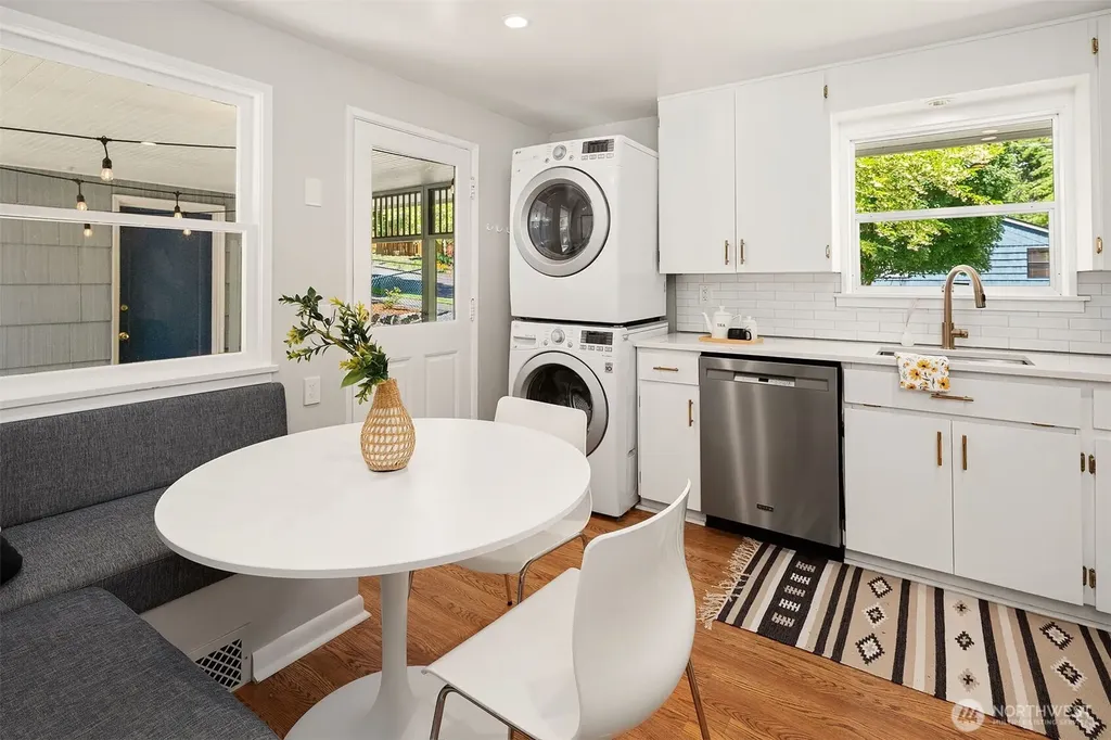 2265 NE 73rd Street Seattle WA 98115