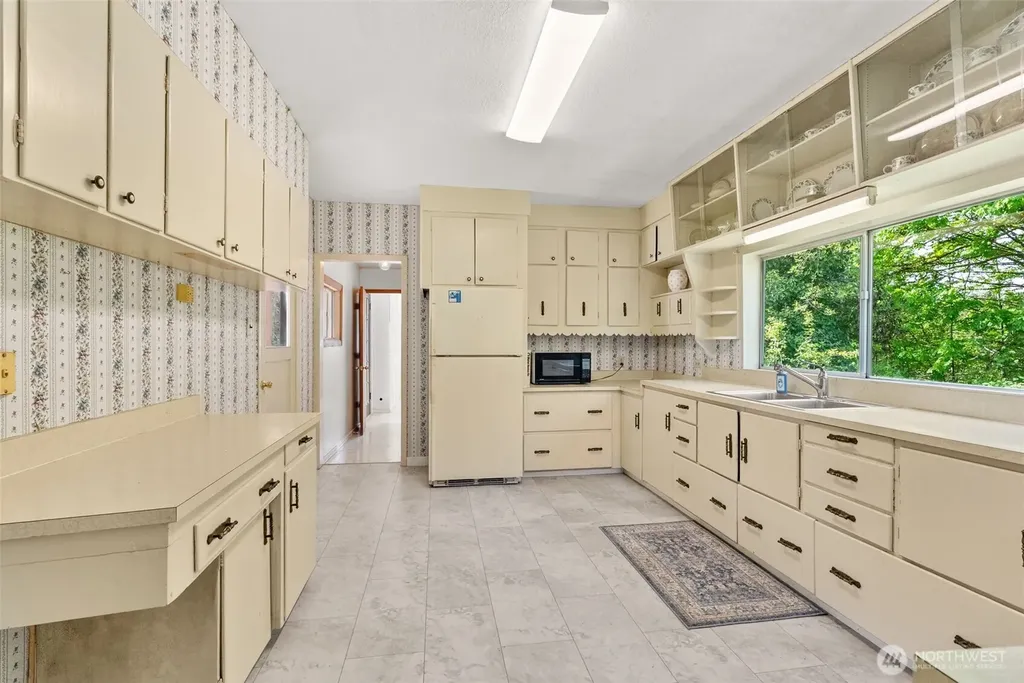 315 Pine Street South Bend WA 98586