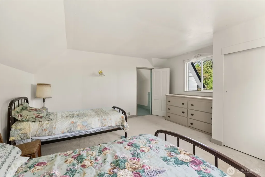 315 Pine Street South Bend WA 98586