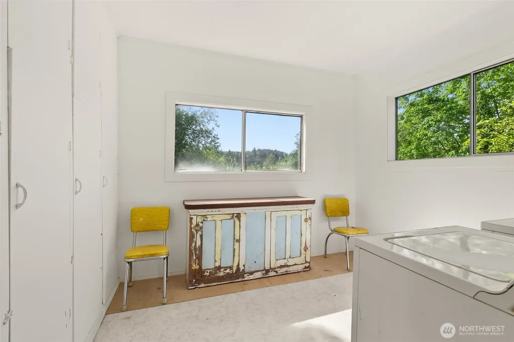 315 Pine Street South Bend WA 98586
