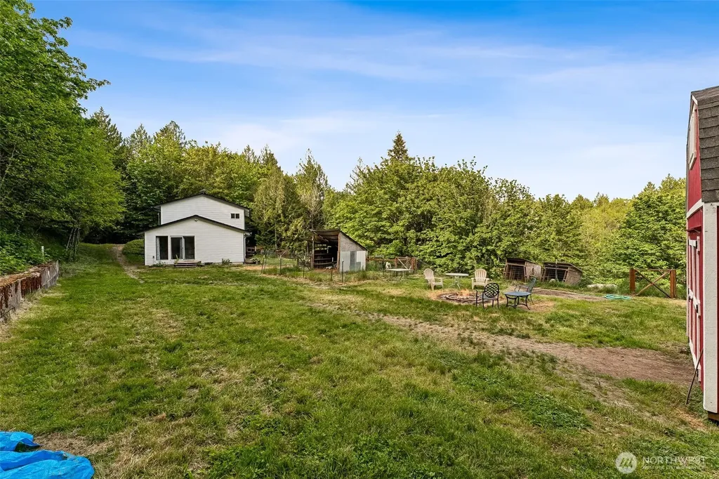 17122 61st Street NW Vaughn WA 98394