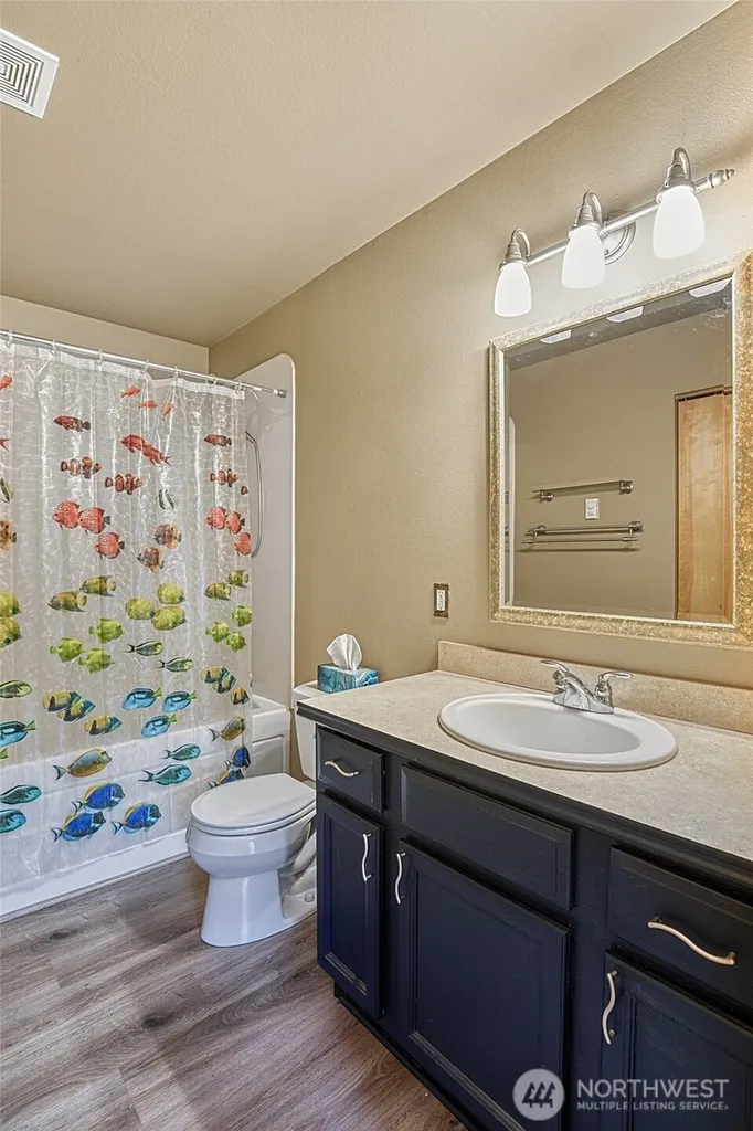 792 Island Circle SE Ocean Shores WA 98569