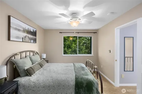 2944 Dogwood Terrace Lummi Island WA 98262
