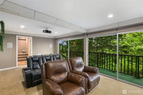 2944 Dogwood Terrace Lummi Island WA 98262