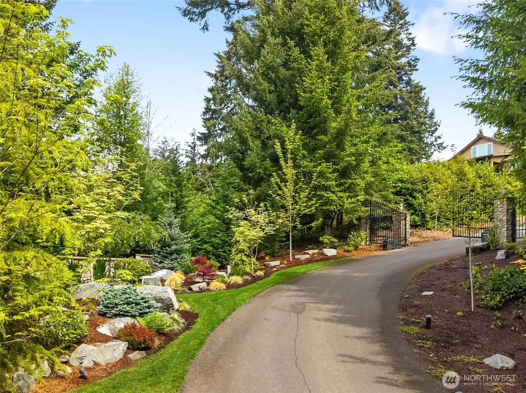 217 Alderwood Drive Chehalis WA 98532