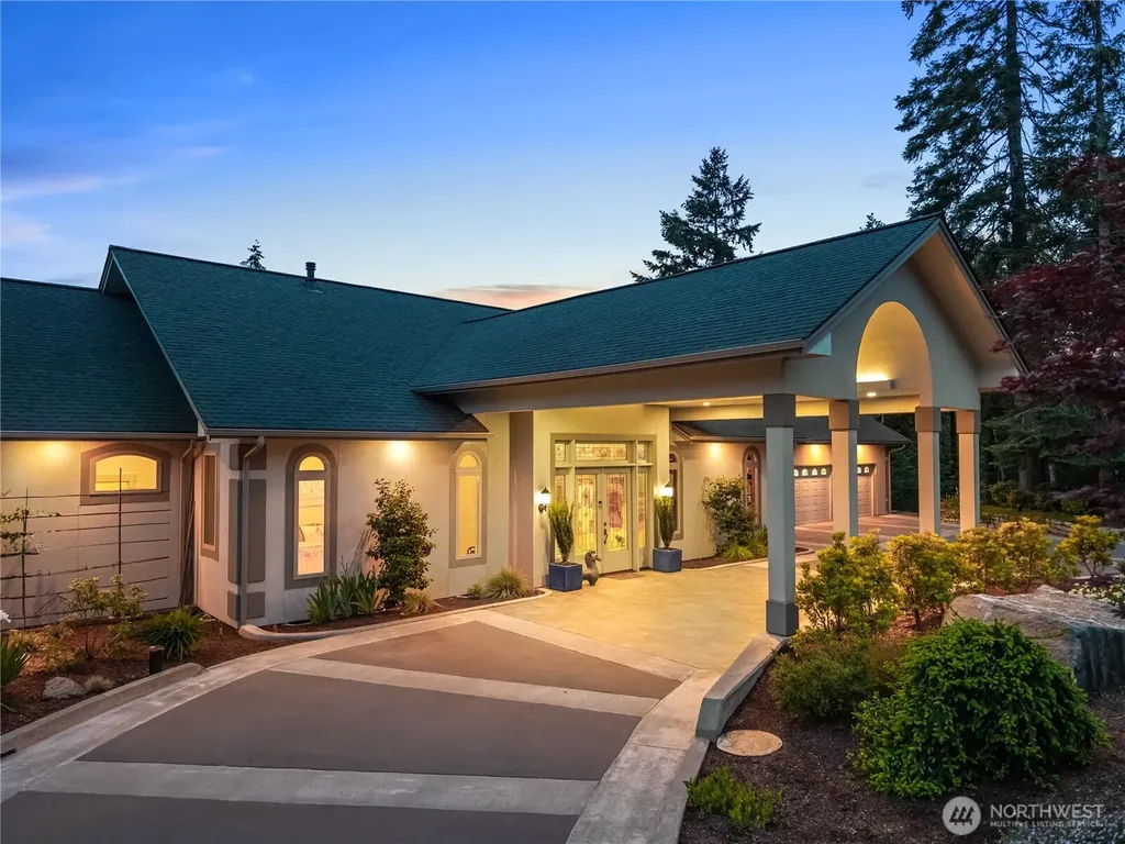 217 Alderwood Drive Chehalis WA 98532