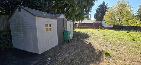 12053 70 Th Avenue S Seattle WA 98178
